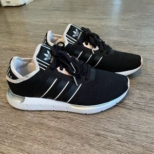 Adidas swift run x shoes
